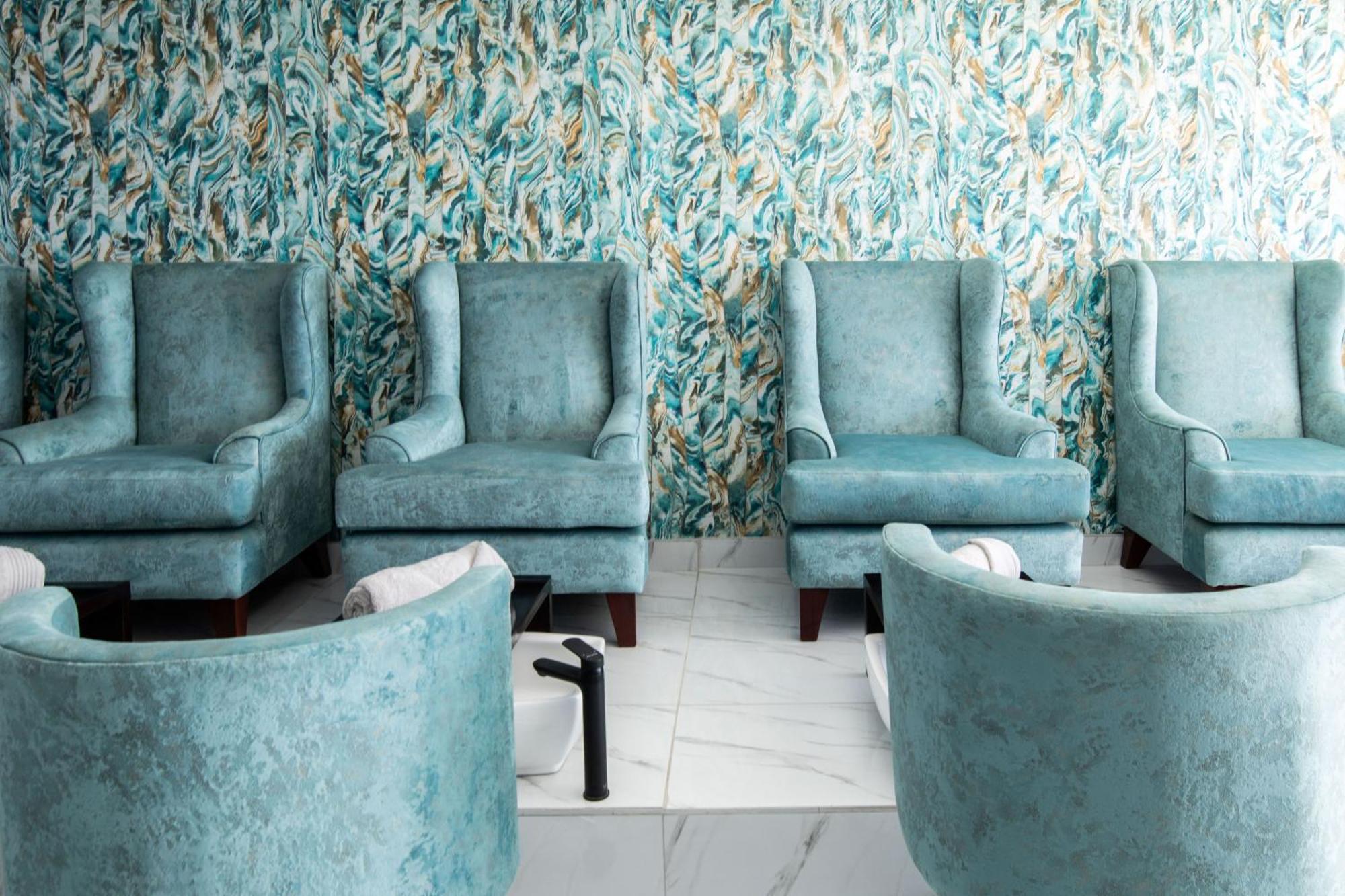 Dolphin Bay Boutique Hotel And Spa Порт-Элизабет Экстерьер фото